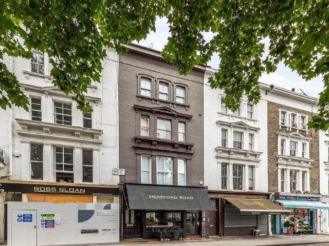 Apartment for rent in Kensal Town, Bayswater