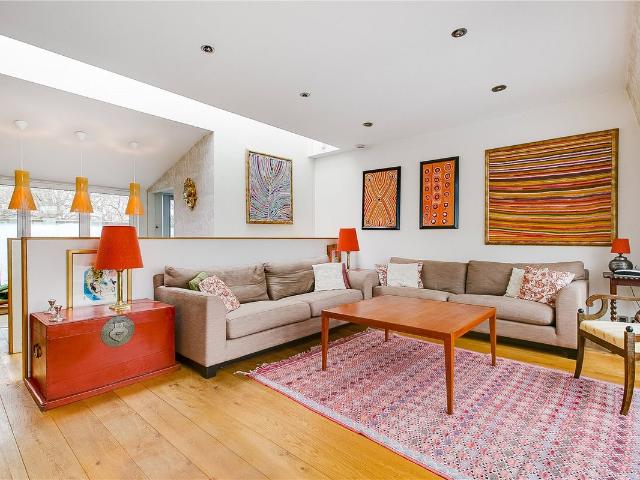House for rent in Kensal Town, Bayswater