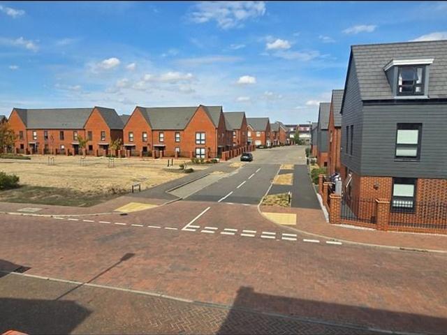 House for rent in Whitehouse, Milton Keynes