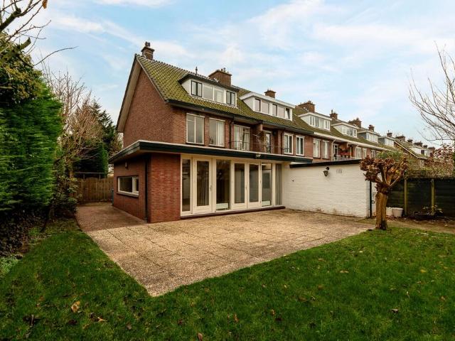 Eengezinswoning te huur in Wassenaar, Zuid Holland