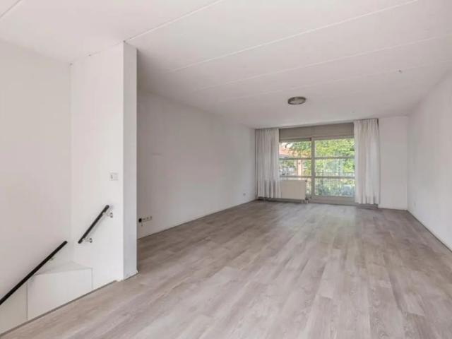 Woning te huur in Weesp, Noord Holland