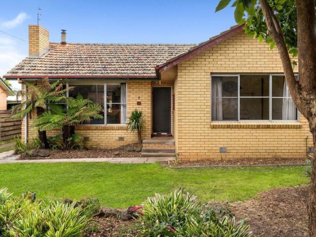 House for sale in Colac, Victoria