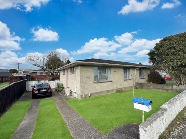 House for rent in Pauatahanui, Wellington