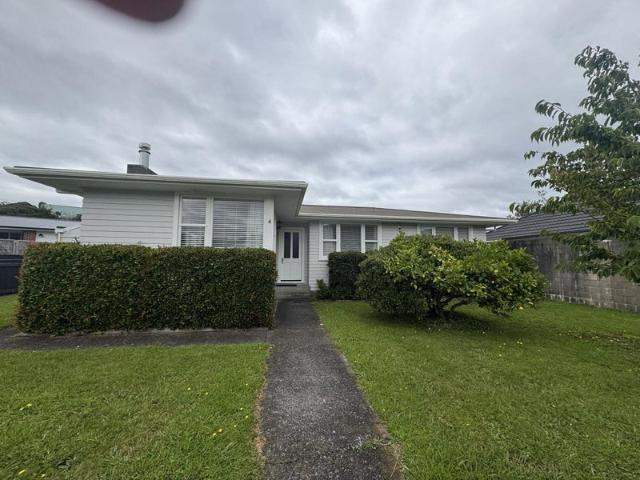 House for rent in Pauatahanui, Wellington