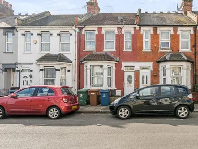 House for rent in Wealdstone, Greater London
