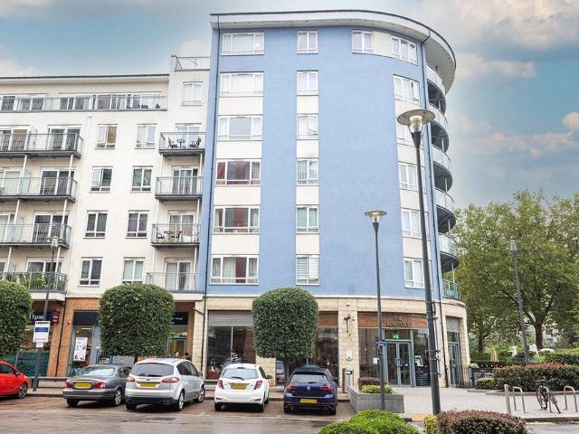 Apartment for rent in Colindale, Greater London