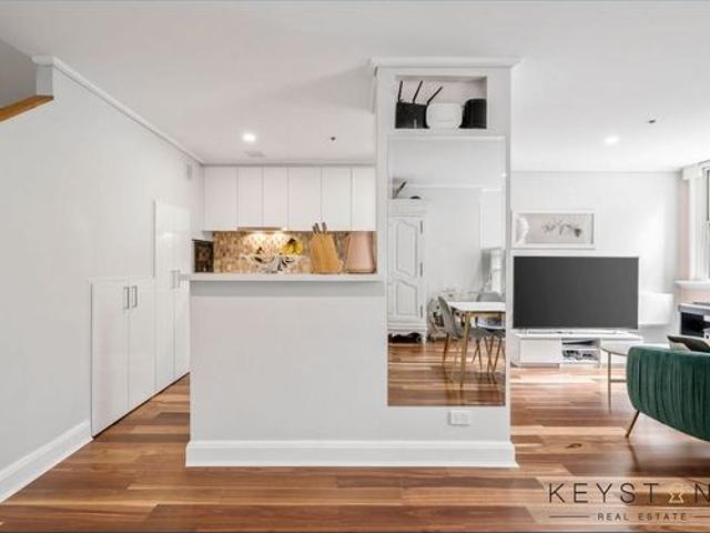 Apartment for rent in Docklands, Melbourne