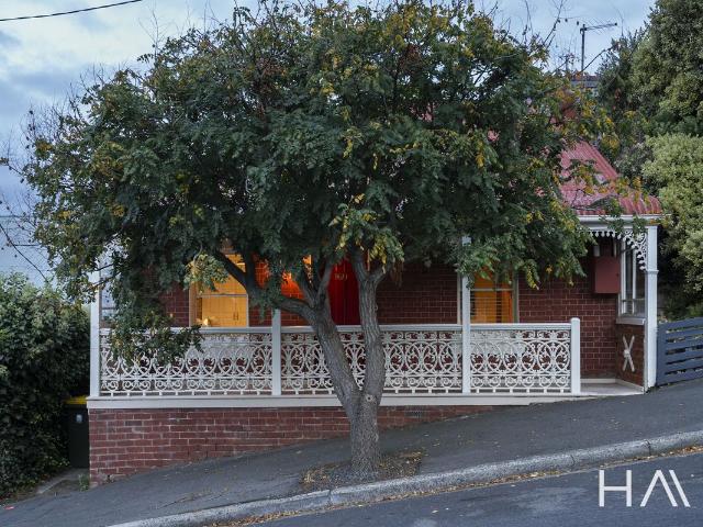 House for sale in Hobart
