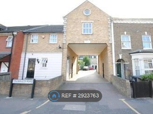 House for rent in London Borough of Lewisham, Greater London