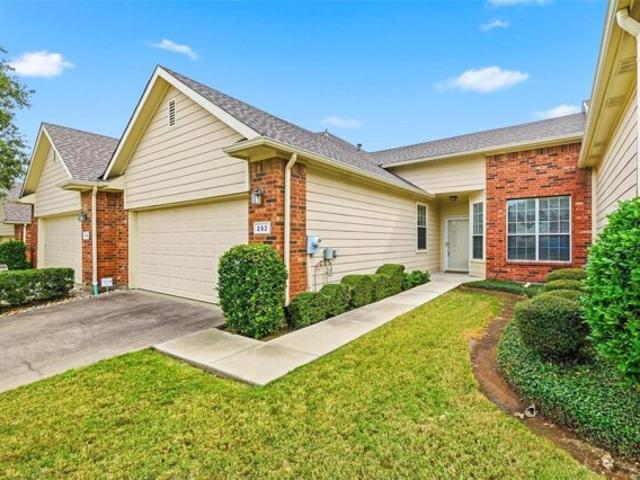 House for sale in Lewisville, Texas