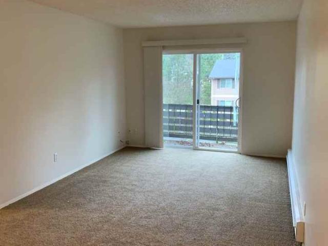 Apartment for rent in Salem