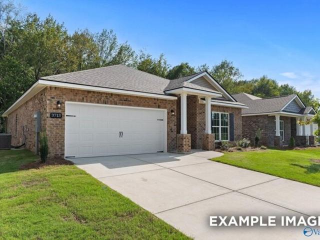 House for sale in New Market, Alabama