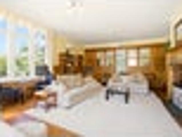 House for sale in Dorie, Canterbury