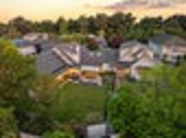 House for sale in Chaslands, Canterbury