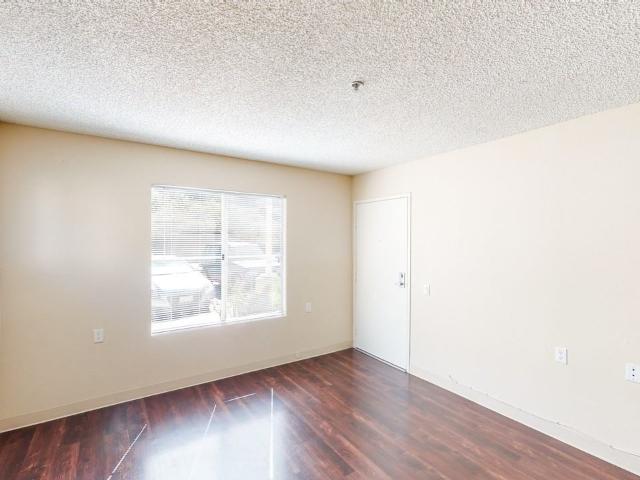 Apartment for rent in Glendora, California
