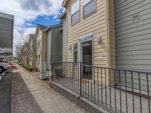 Apartment for rent in Orchards, Vancouver