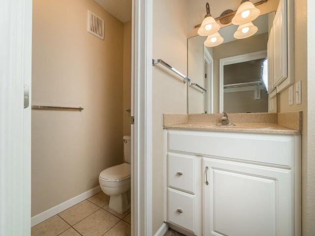 Apartment for rent in Chanhassen, Minnesota