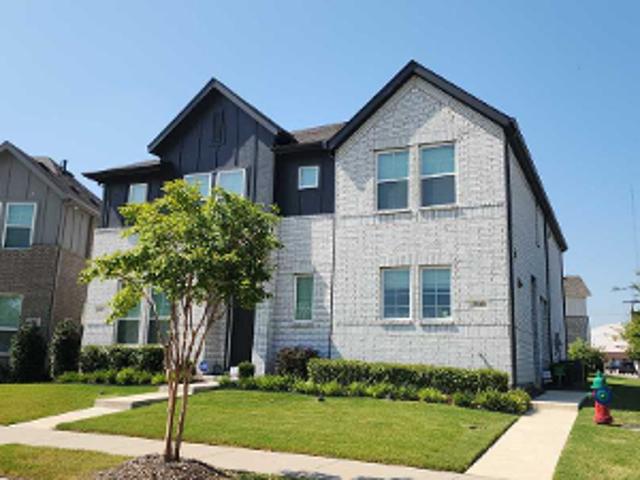House for sale in Haltom City, Texas