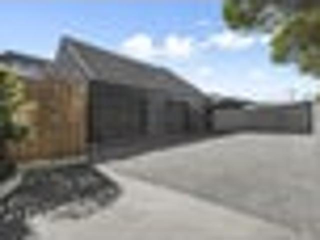 Townhouse for sale in Days Bay, Wellington