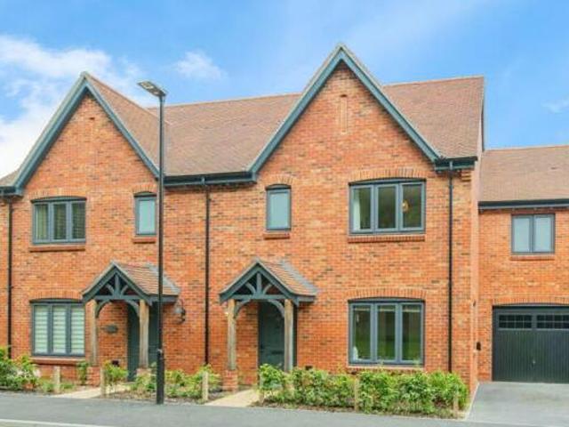 House for sale in Barton Stacey, Hampshire