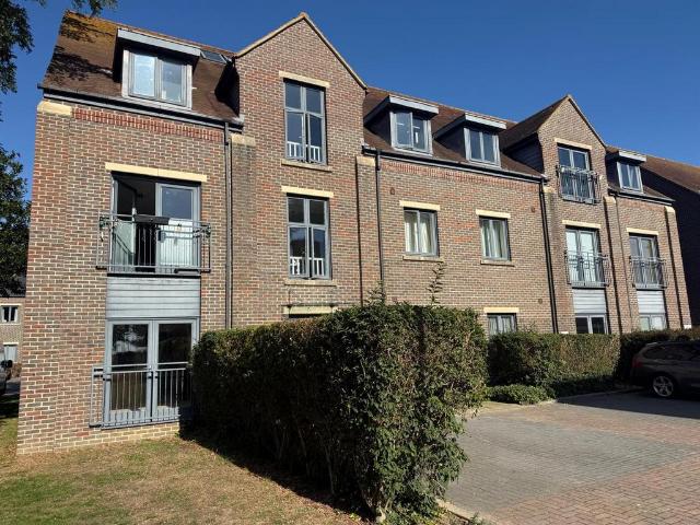 Apartment for rent in Priddy's Hard, Gosport