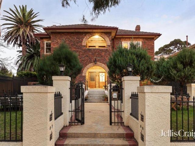Flat for sale in Hawthorn East, Melbourne