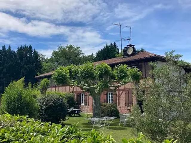 Immeuble vente à Herm