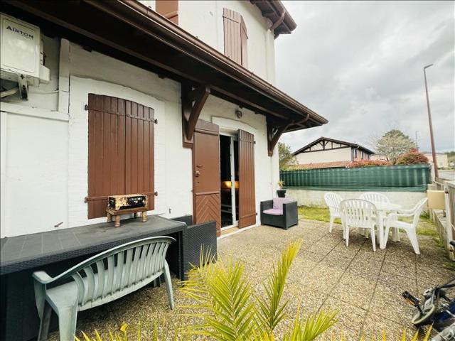 Immeuble vente à Herm