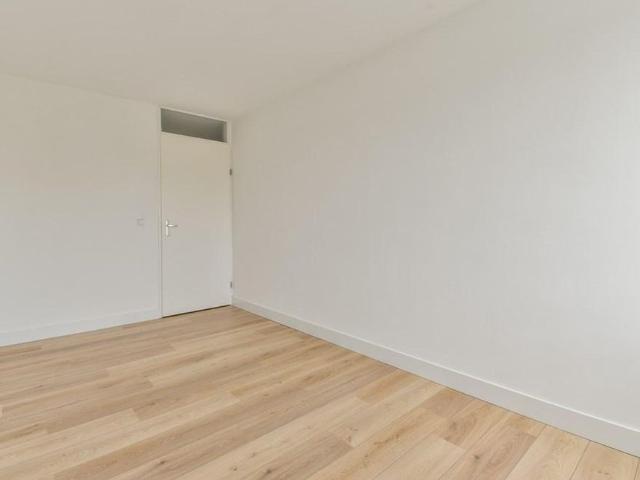 Appartement te huur in Diemen, Diemen-Noord
