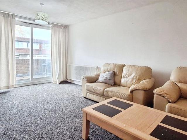 House for rent in London Borough of Ealing, Greenford