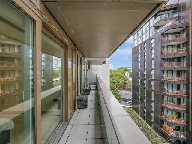 Apartment for rent in Paddington, Greater London