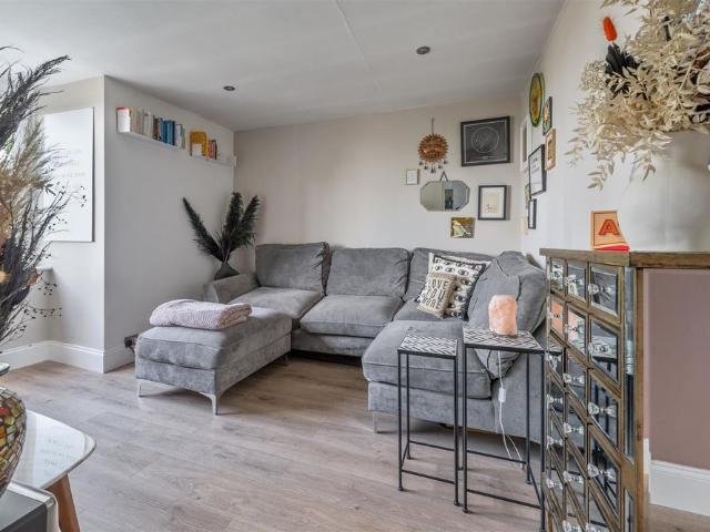 Apartment for rent in Snaresbrook, Greater London