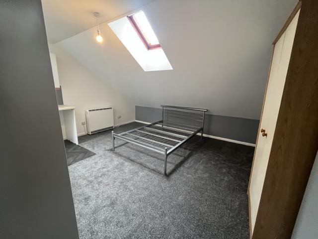 Studio for rent in Haddon, East Midlands