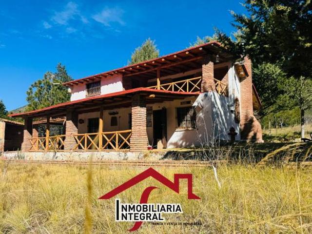 Hermosa cabaña en venta en los Lirios al Sur de Saltillo
