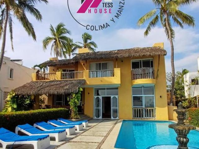 HERMOSA CASA A ORILLA DE PLAYA EN CLUB SANTIAGO
