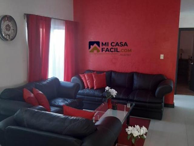 HERMOSA CASA DE 2 PLANTAS EN VENTA