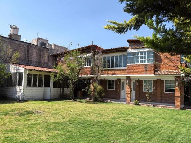 Hermosa casa de campo