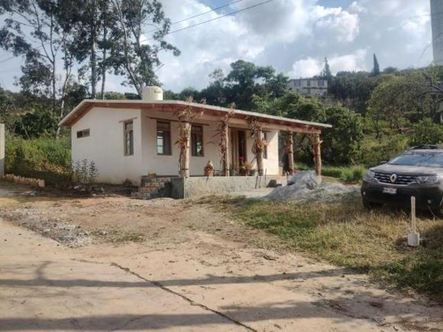 Casa en venta en Valle De Bravo, Estado de México
