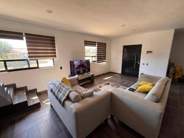 Hermosa Casa de Campo en Zona Norponiente, atras de Salon Baldoria