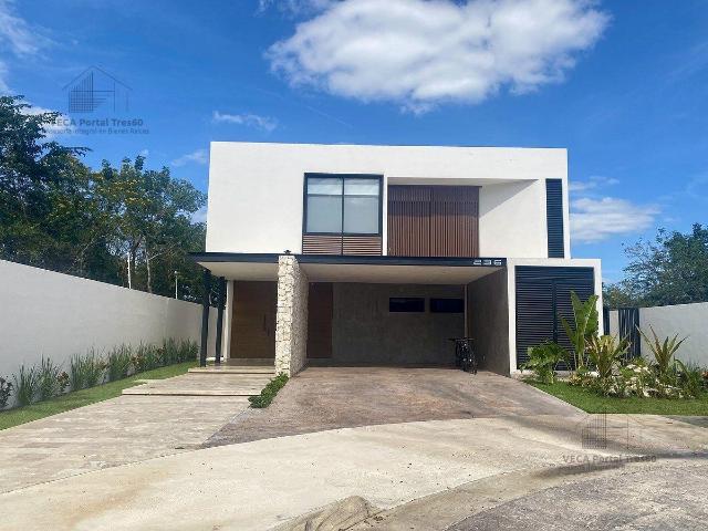 Casa en venta en Tixpéhual, Yucatán