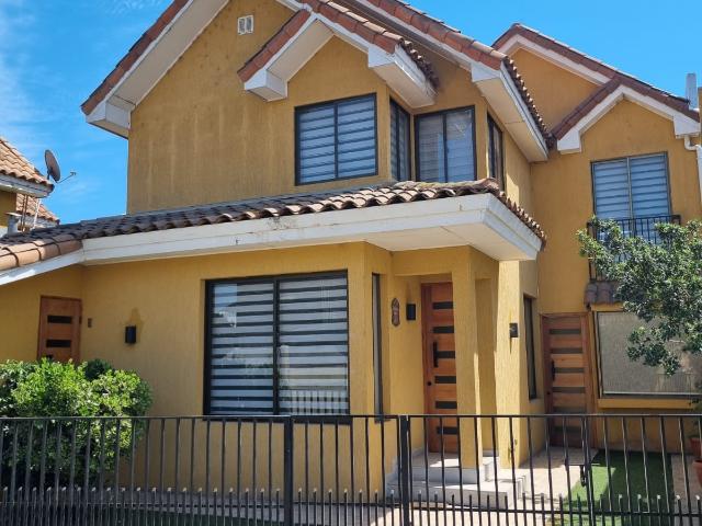 Casa en arriendo en Putre, Metropolitana