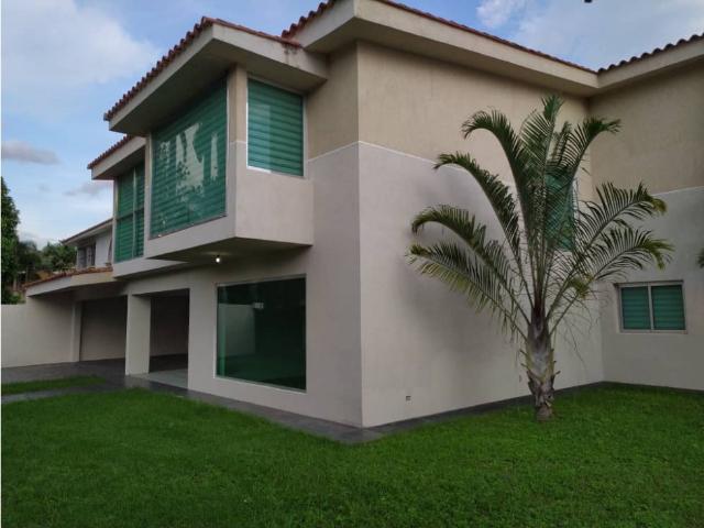 Casa en venta en Guataparo Country Club, Valencia