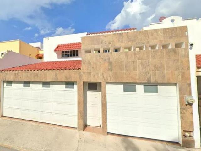 HERMOSA CASA EN VENTA CASA EN GRAN SANTA FE, CANCUN