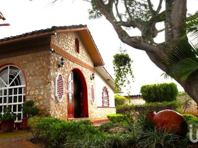 Hermosa Casa estilo Campiriano en Berriozabal