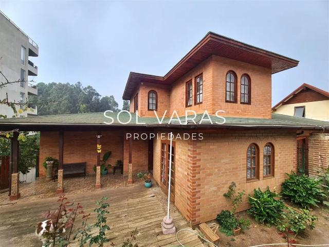 Casa en arriendo en Los Almendros, Viña del Mar