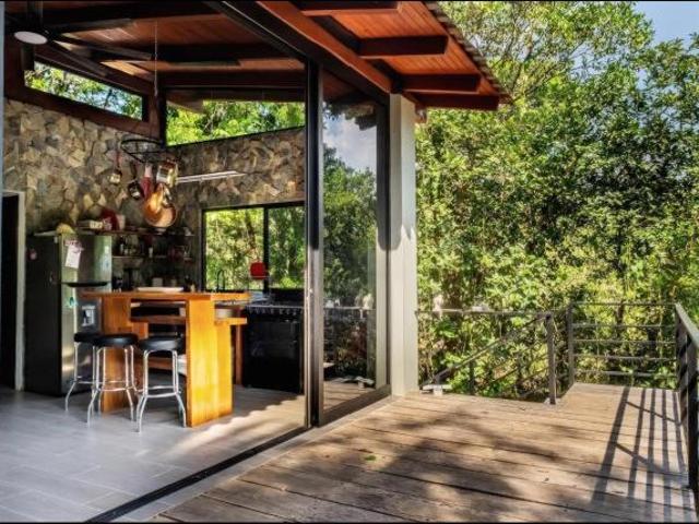 Hermosa Casa Moderna Tropical En Venta En Morrillo Veraguas