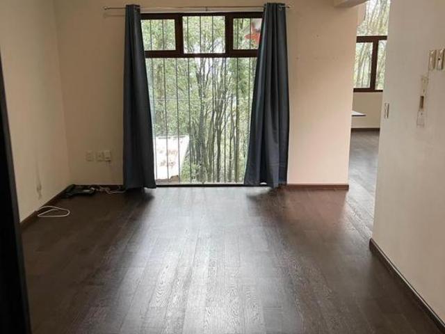 HERMOSA CASA TIPO CHALET A 20 MINUTOS DE LOMAS VERDES