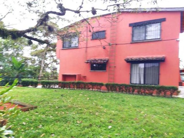 HERMOSA QUINTA CON CAFETALES