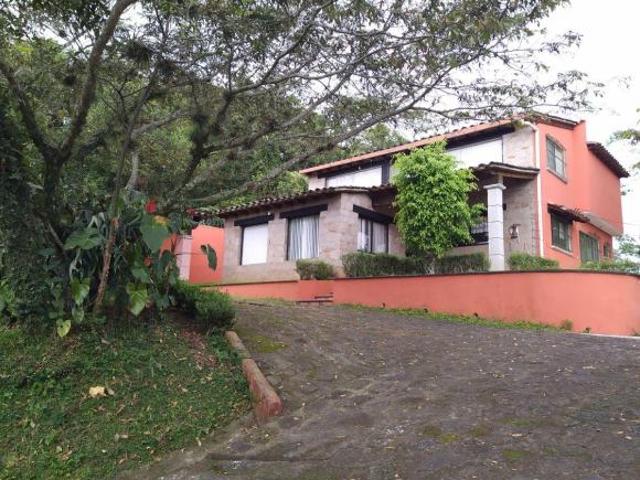 HERMOSA QUINTA CON CAFETALES