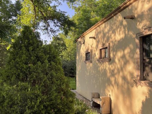 HERMOSA RESIDENCIA CON PRECIOSAS AREAS VERDES EN FRACC. EXCLUSIVO AL NORTE